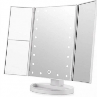 Потрійне дзеркало зі станами Led miror